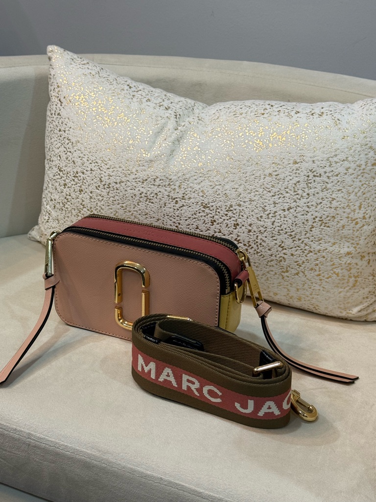 Marc Jacobs Two-Tone Pink Double Zip Snapshot Crossbody